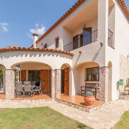 Villa In With Pool And Mountain Views Calonge (Catalonia)