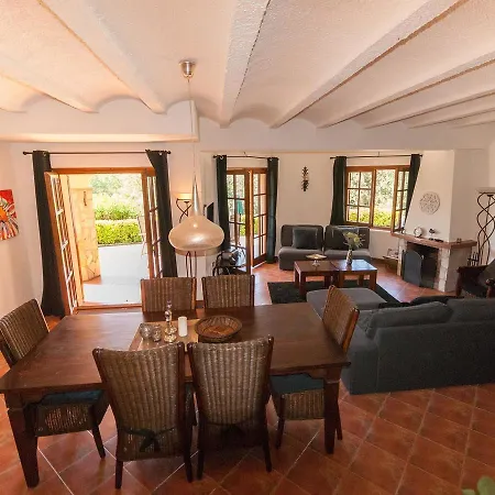 Modern With Private Pool Near The Sea *